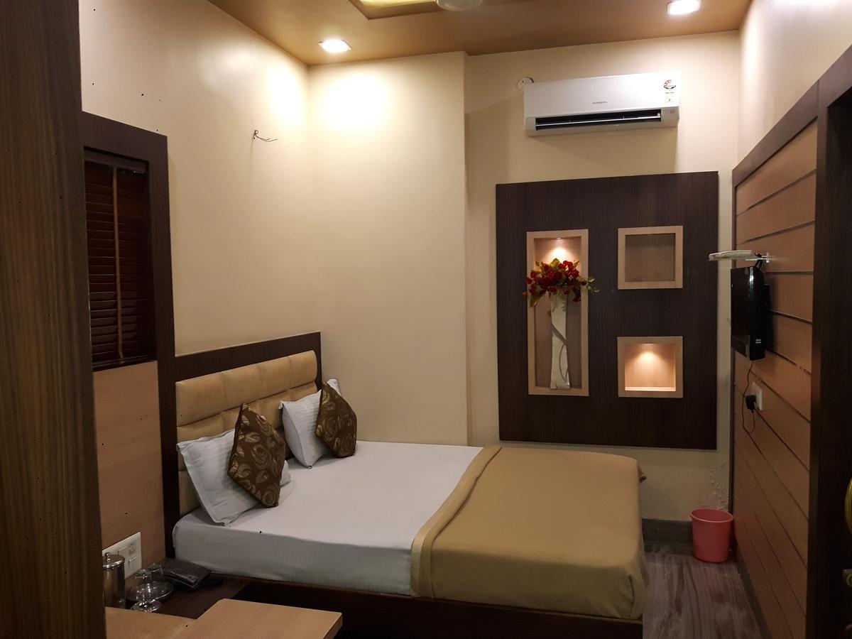 Hotel Lovely Аджмер Екстер'єр фото